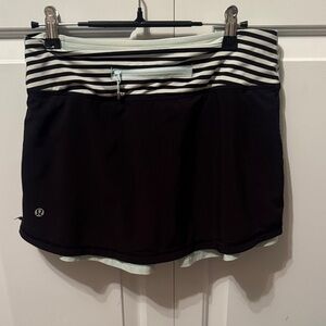 Lululemon Black and Light Teal Striped Golf or Tennis Skirt